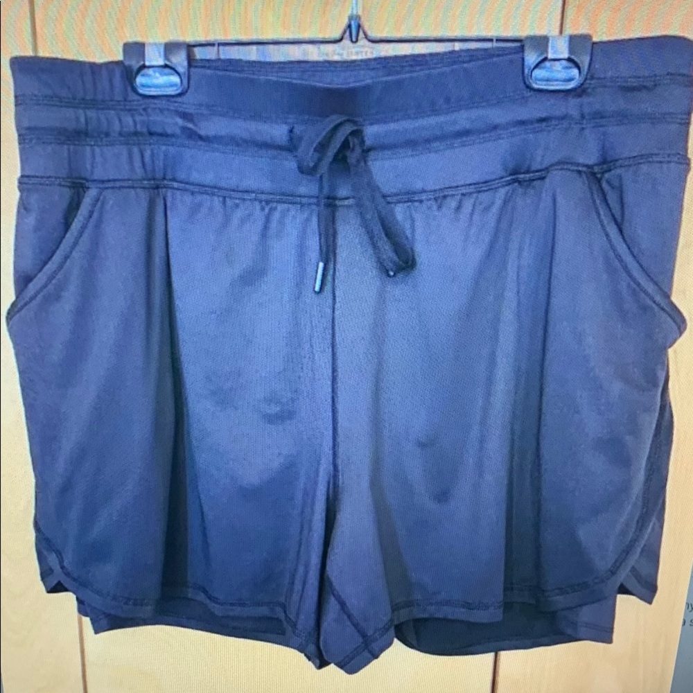 Women's Athletic Shorts - Black